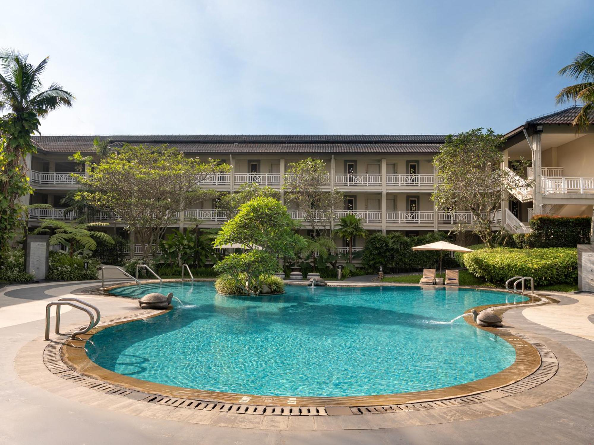 Sheraton Bandung Hotel & Towers Екстериор снимка