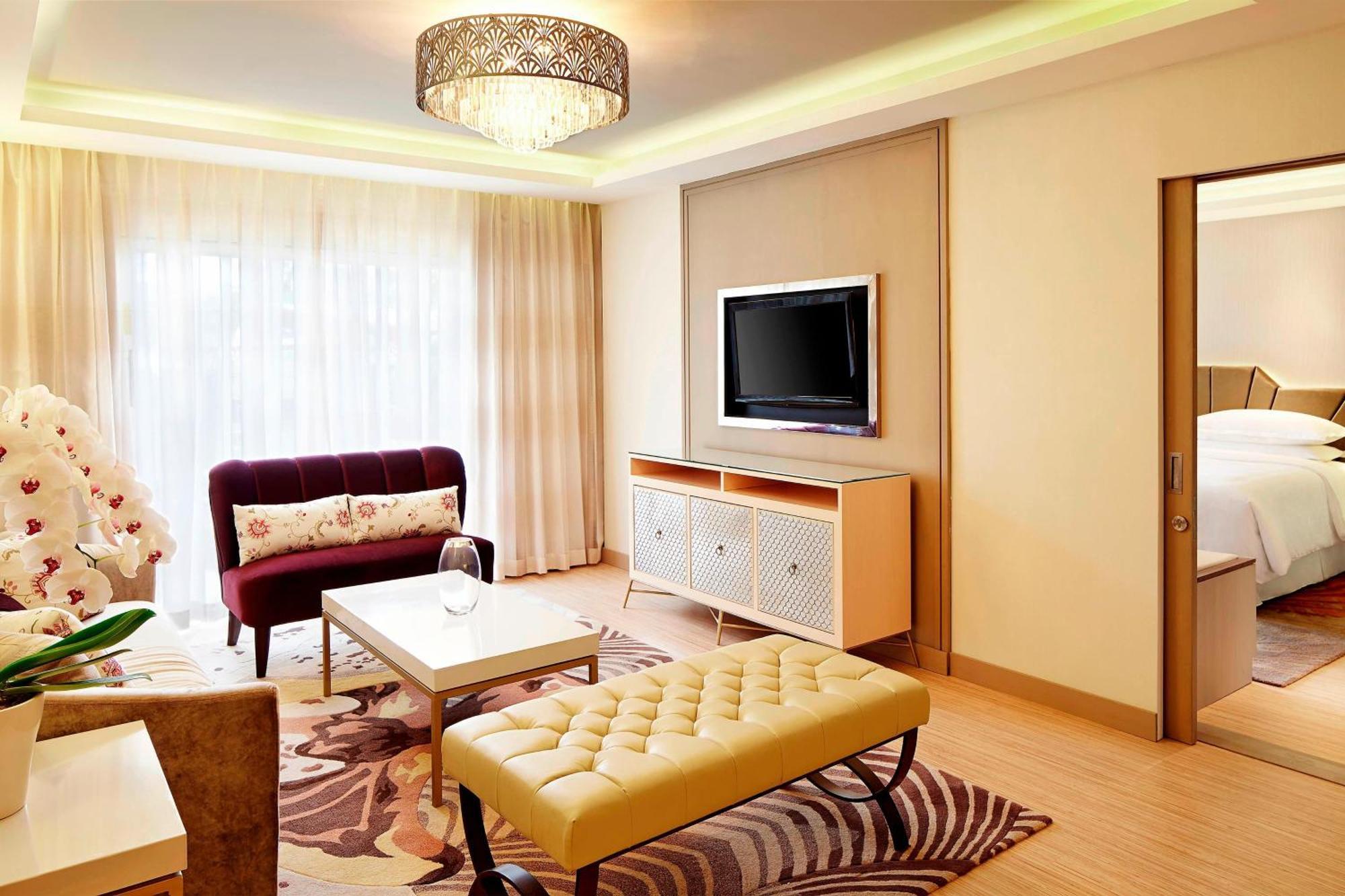 Sheraton Bandung Hotel & Towers Екстериор снимка