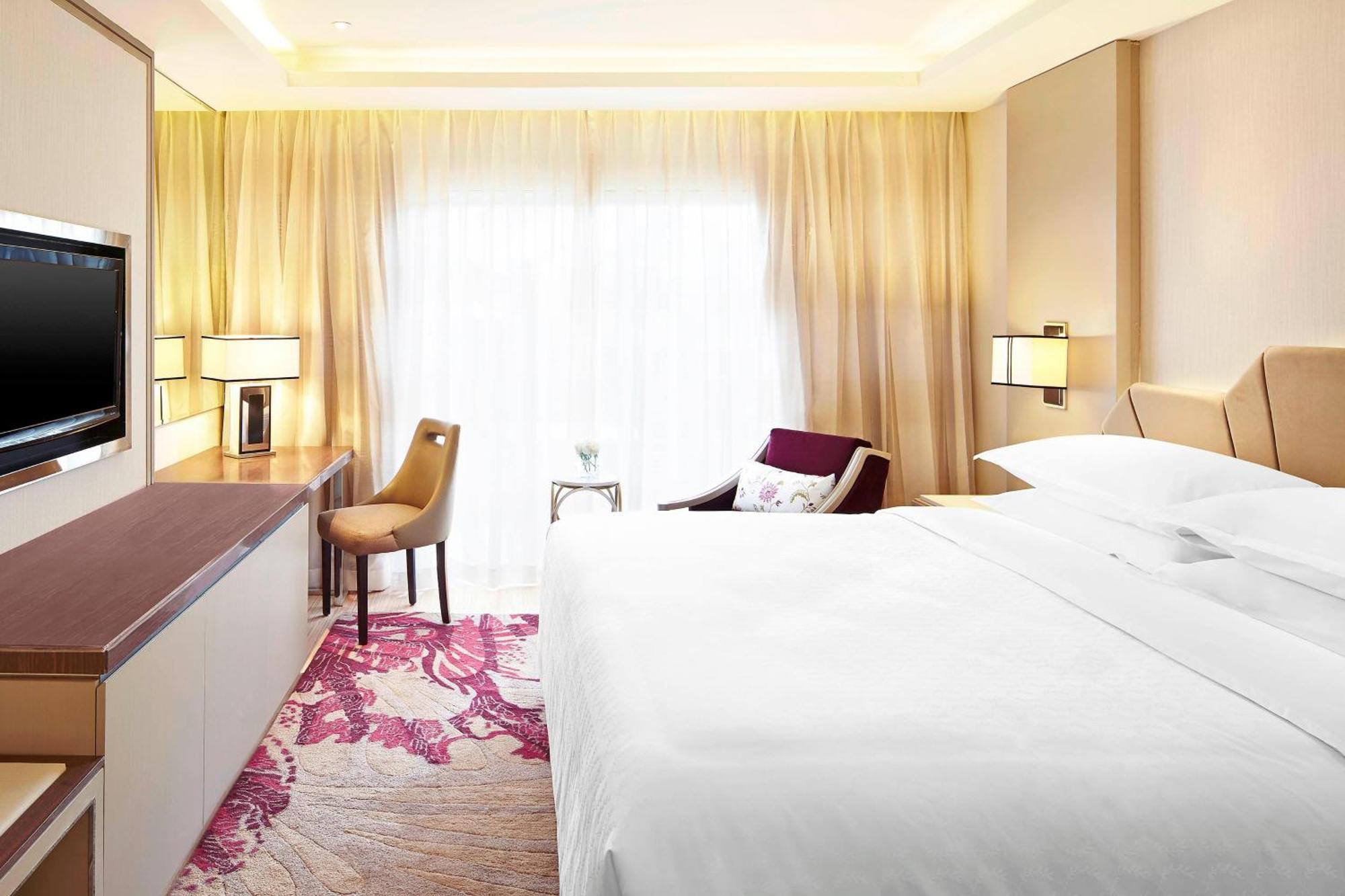 Sheraton Bandung Hotel & Towers Екстериор снимка
