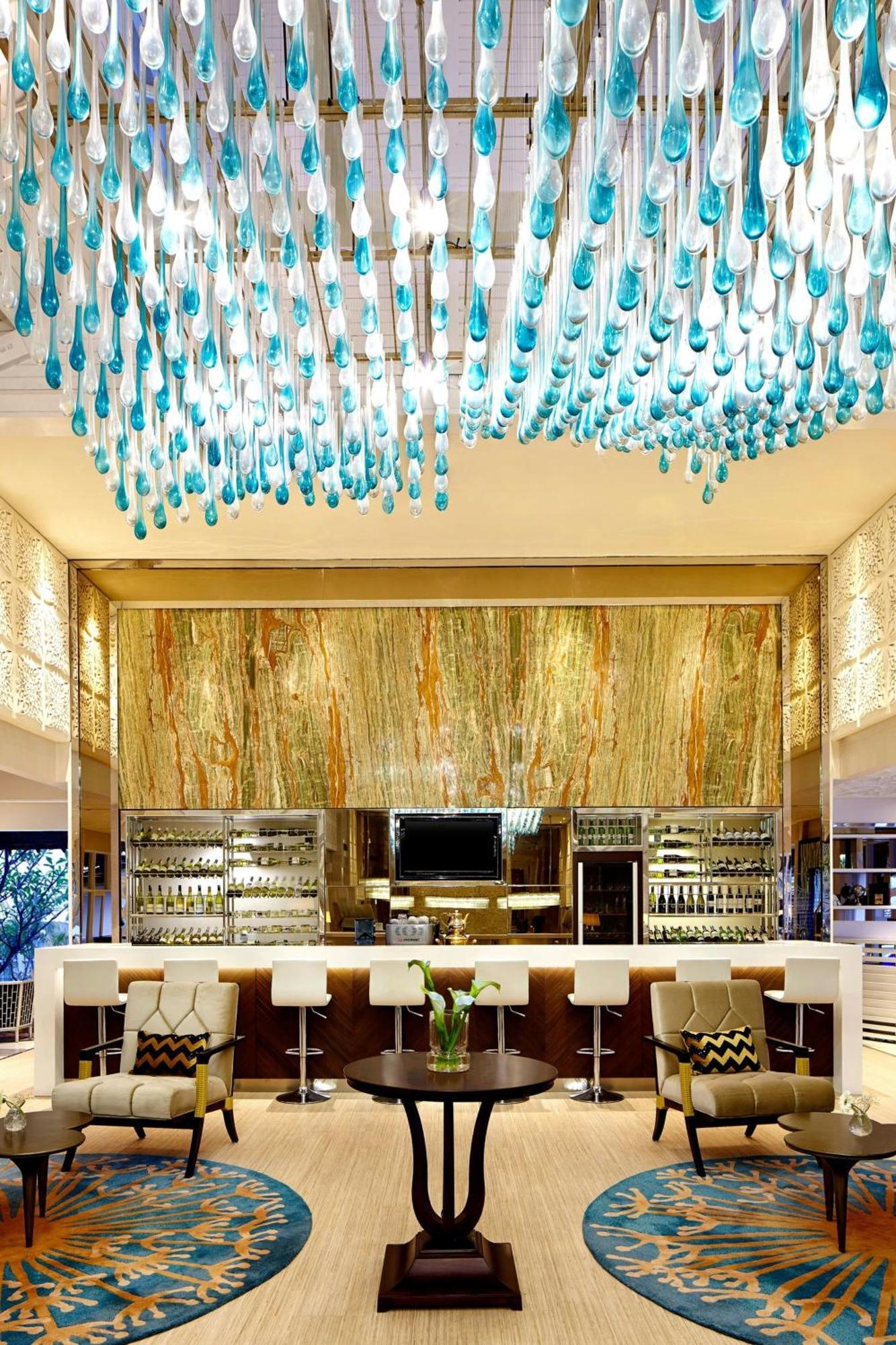 Sheraton Bandung Hotel & Towers Екстериор снимка